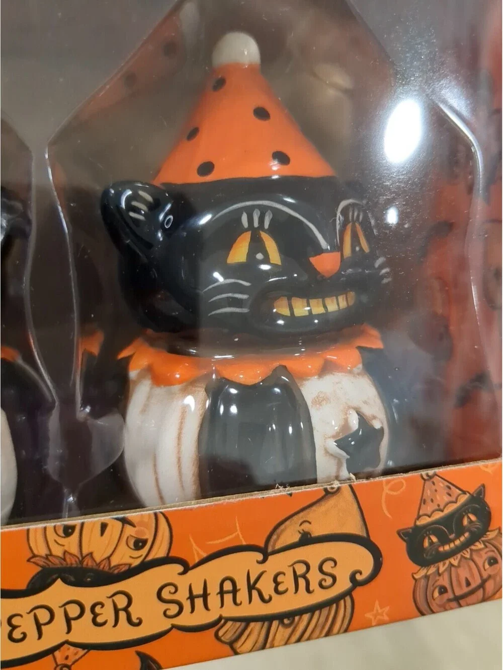 Johanna Parker Black Cats on Pumpkin Mr & Mrs Salt & Pepper Shaker Set NEW
